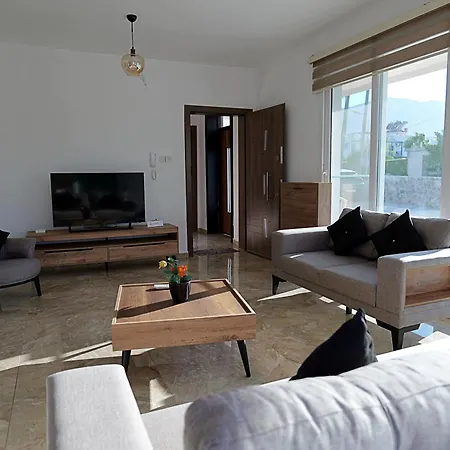 Apartment Derin 2