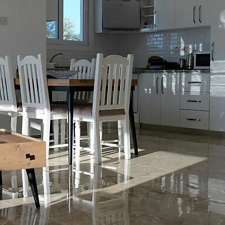 Apartment Derin 2 *