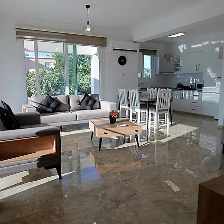 Apartment Derin 2 Kyrenia (Northern Cyprus)