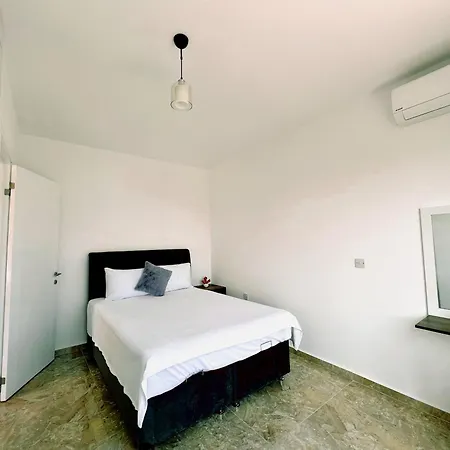 Derin 2 Apartment Kyrenia (Northern Cyprus)